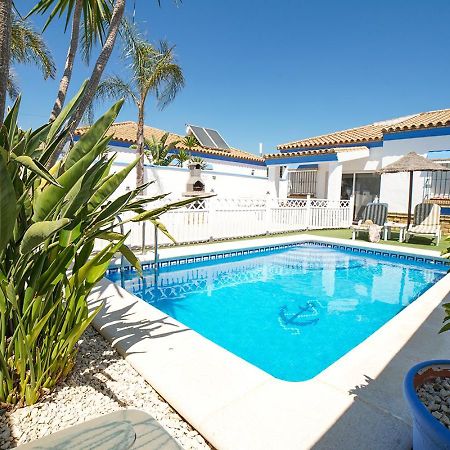 Villa Yuca Con Piscina Privada En Conil De La Frontera Bagian luar foto