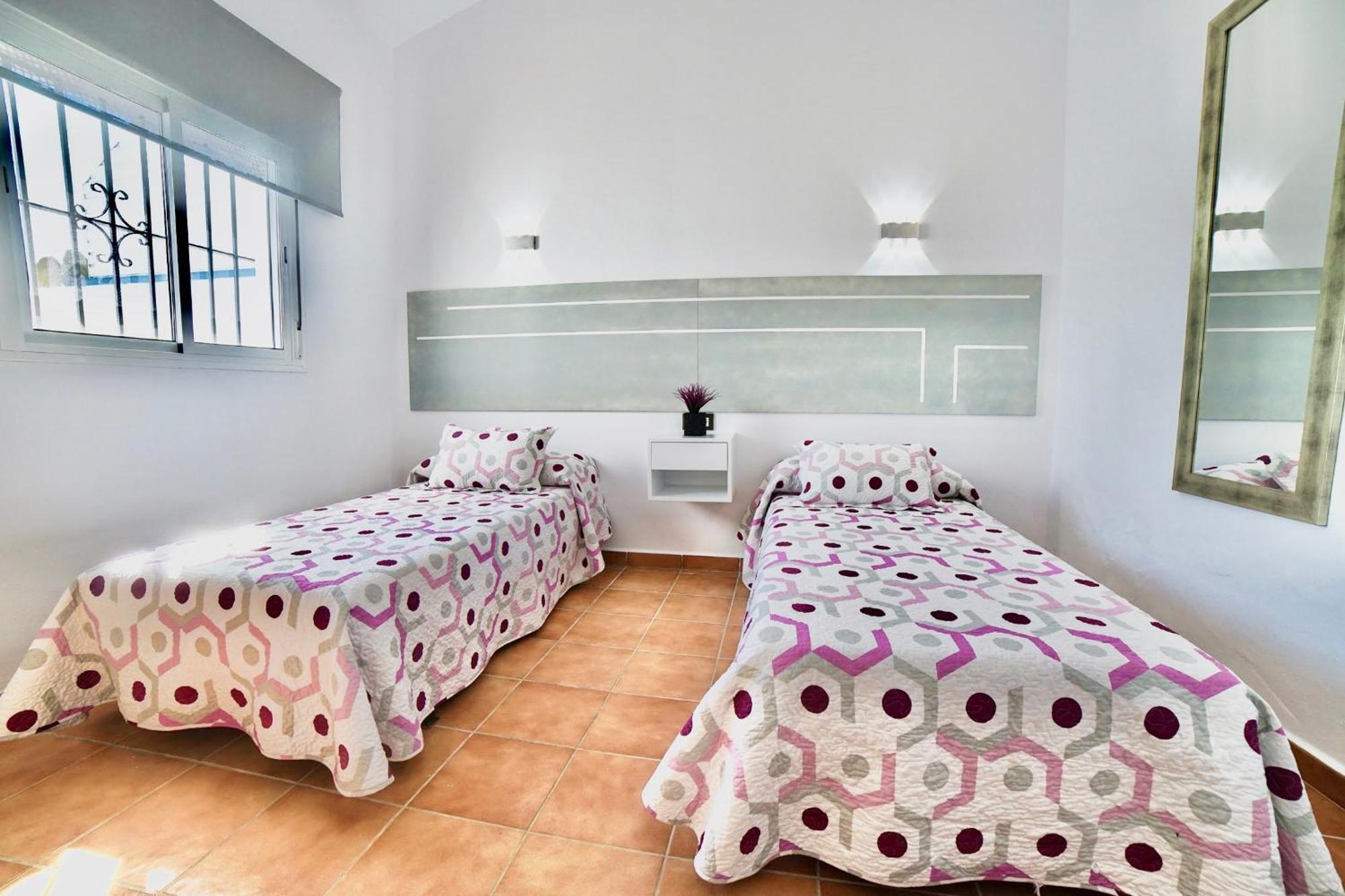 Villa Yuca Con Piscina Privada En Conil De La Frontera Bagian luar foto