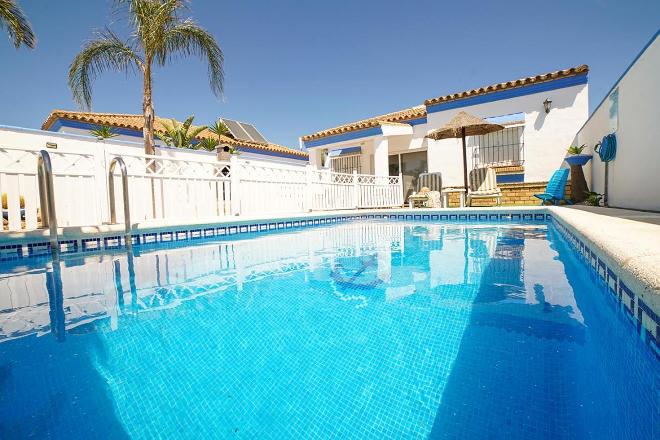 Villa Yuca Con Piscina Privada En Conil De La Frontera Bagian luar foto